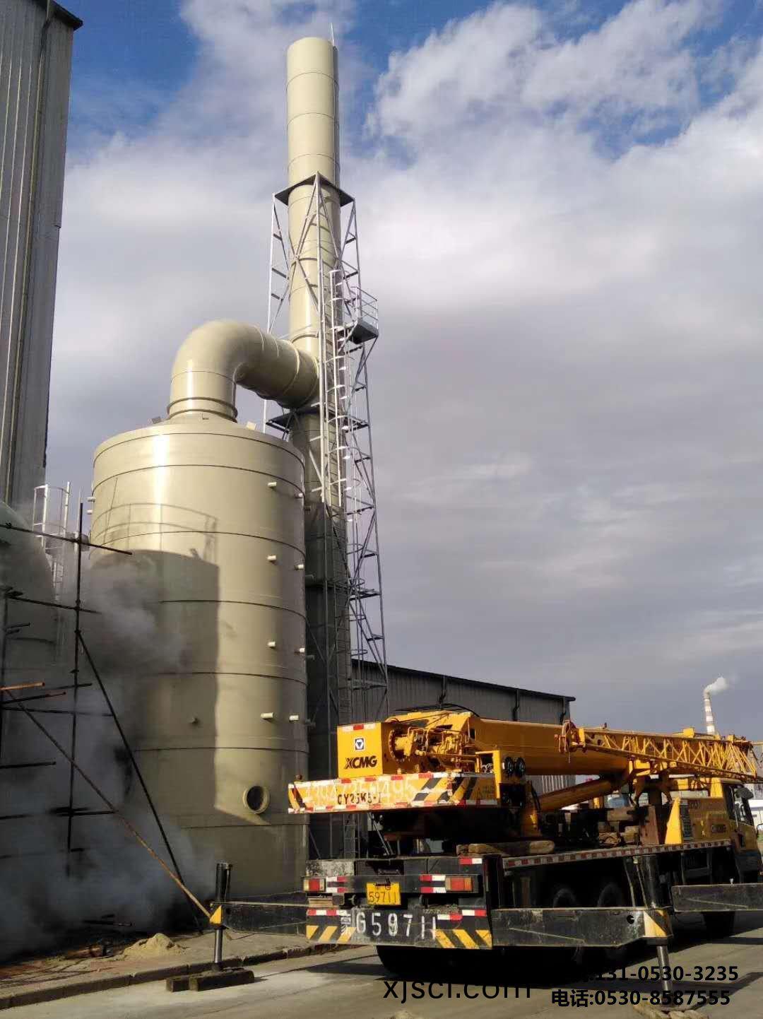 河南(nan)某公司尾氣吸收墖